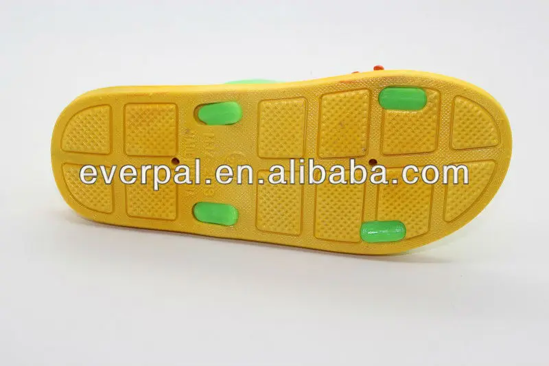 Красивые Мультяшные тапочки для