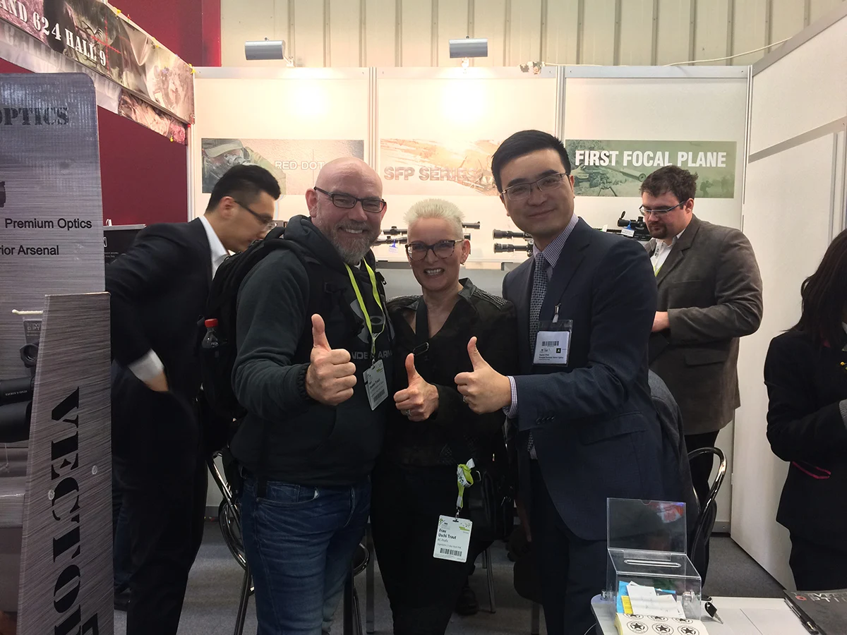 Shanghai Vector Optics Operation Co., Ltd. 1