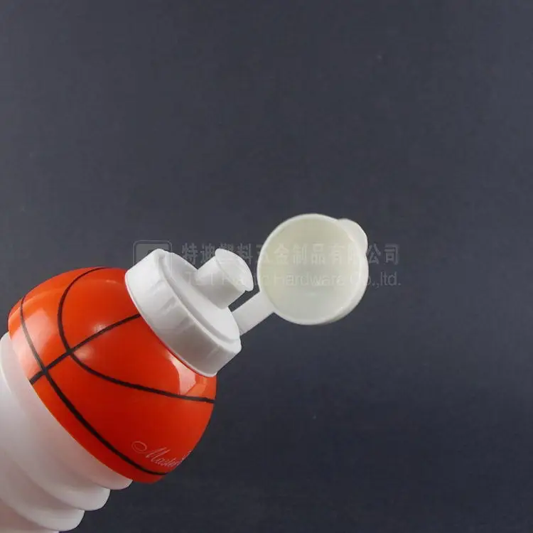 Accordion Water Bottle with Custom Logo/soccer Drinking Bottle for Kids