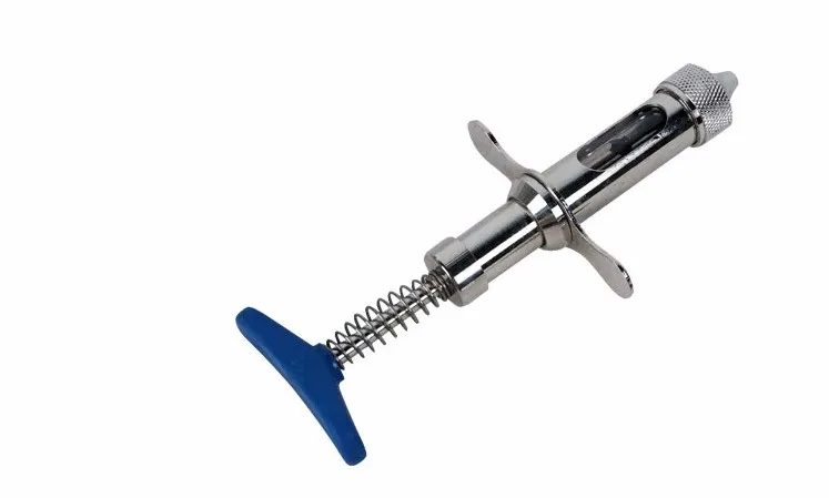 fowl pox vaccination syringe