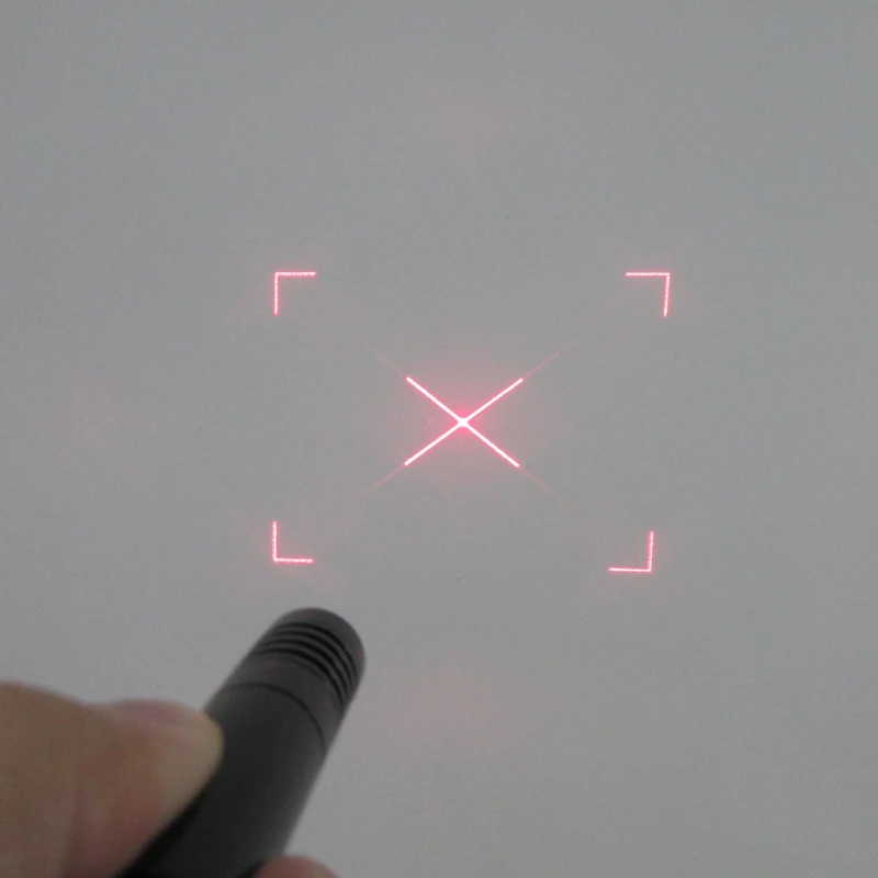 FU650CFKCHA100-GD16-30 <1mW Diffractive Optical Elements(DOE) Non-closed Rectangle Diagonal Pattern Laser with Adjustable Focus
