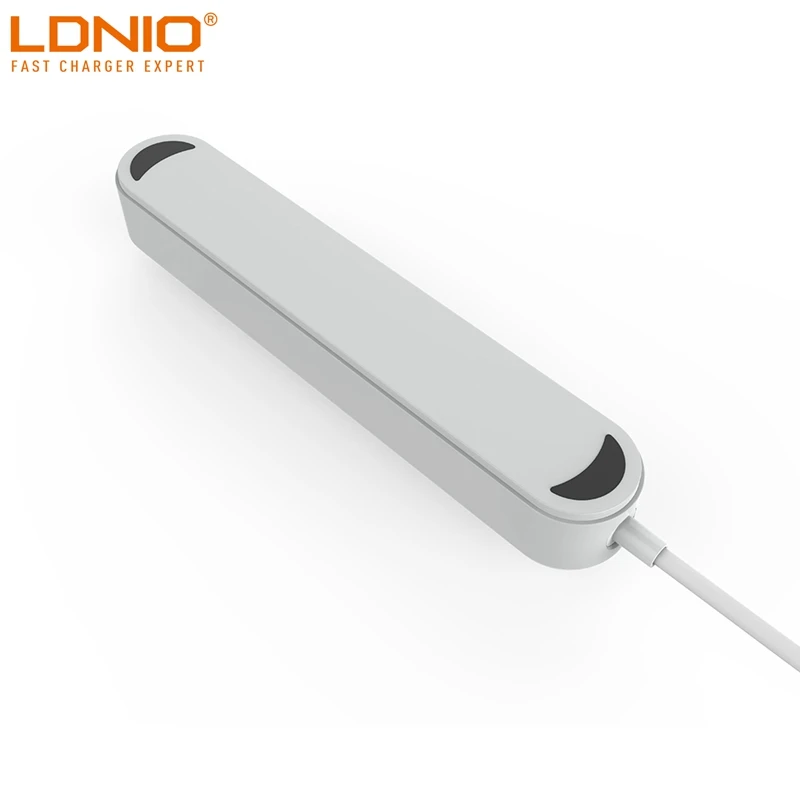 Удлинитель LDNIO с 4 USB-портами и 4 розетками, 2 м