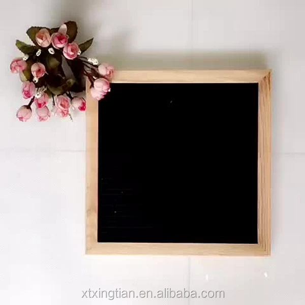 
Доска для письма из черного войлока 10x10 дюймов с подставкой 362 сменных букв знаков и Дубовая Рамка для букв с металлической вешалкой 