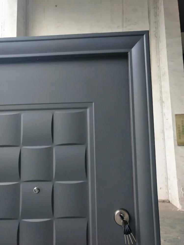 High Quality Smoke Gray Iron Security Door Hot Sale European Design Front Metal Door