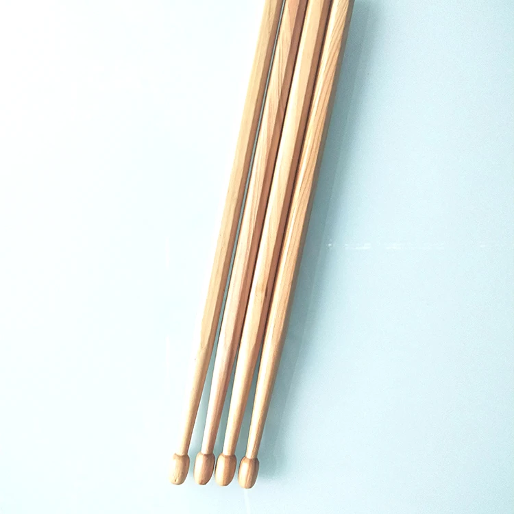 
 Карандаш в форме Барабанной палочки  