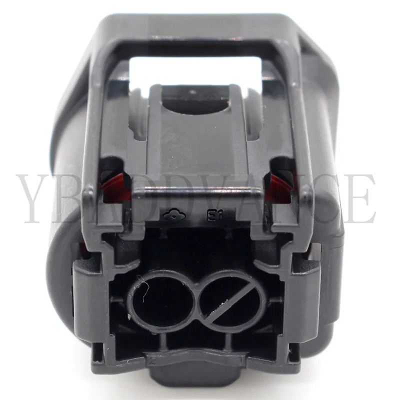 1216.ears 6VS 2pin 本体のみ　中古 040型III/メス6極カプラ(TR) - auto-eparts
