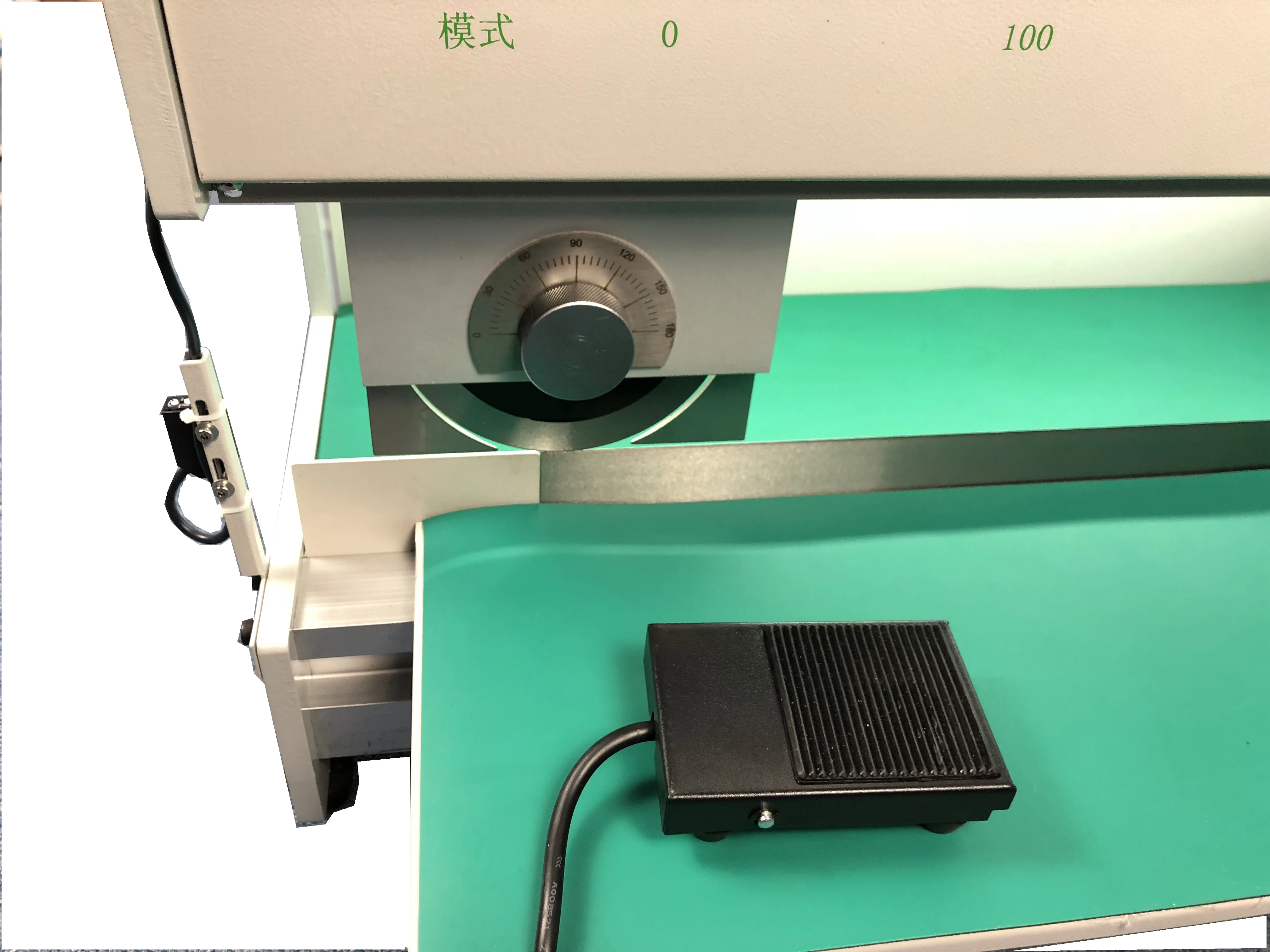 Фабрика дешевая продажа YS-805B v-вырез PCB отделяя машину для 600 мм PCB