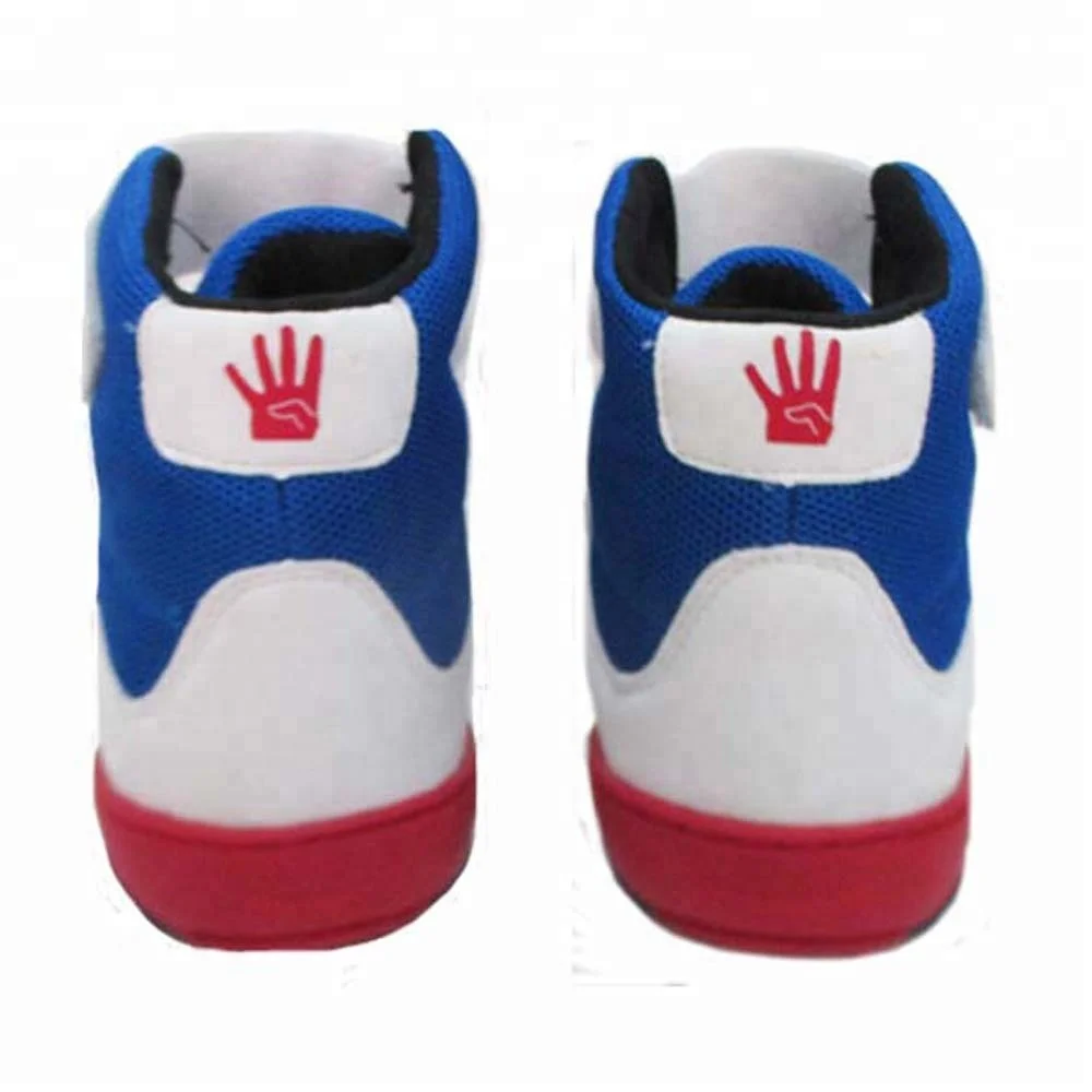 Оптовая продажа молодежных спортивных ботинок для ММА