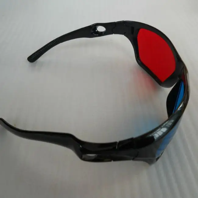 Occhiali Da Sole Polarizzati 3d Occhiali Per Nearsighted Rosso Blu Ciano  Lente Telaio In Plastica Uv 400 Del Miglior Prezzo (shg-9824) - Buy 3d Di  Vetro,Di Plastica 3d Di Vetro,Rosso Blu Ciano