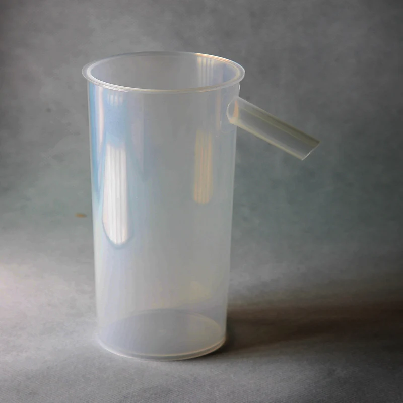 Lab Use Plastic Overflow Cup