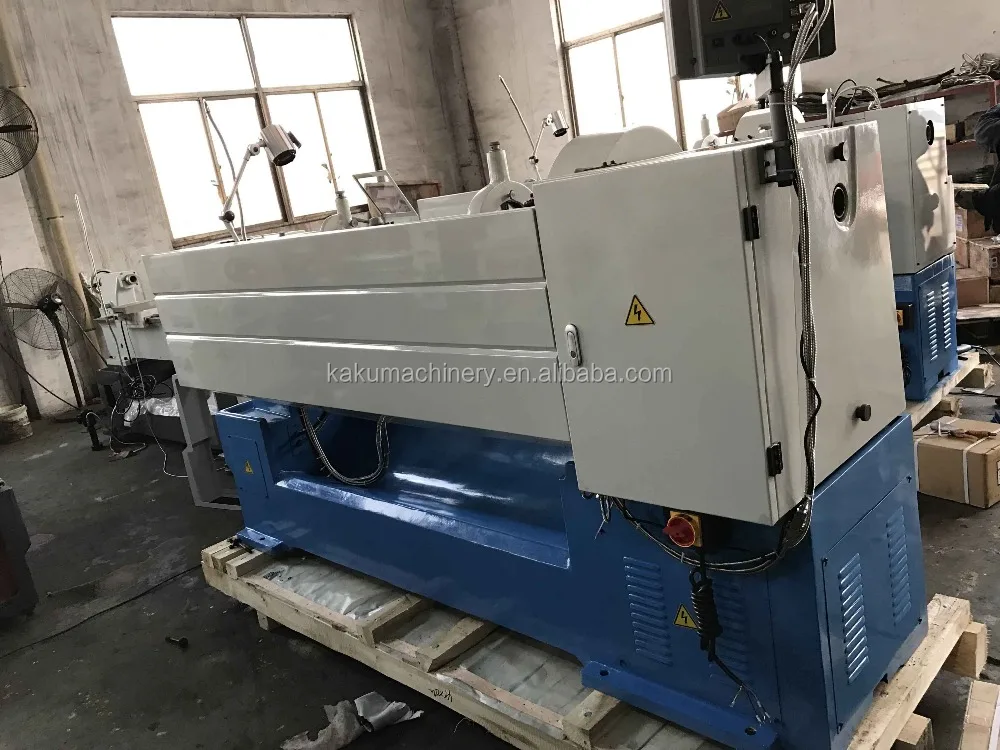 Engine Bench Lathe Machine Economical Type CD6241