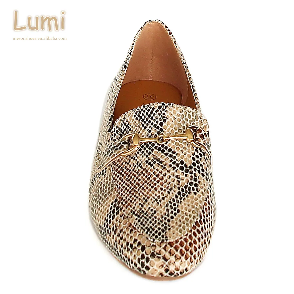 Женские босоножки на плоской подошве; Женская обувь