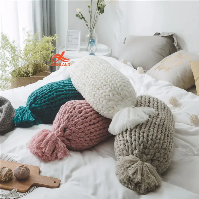 w9227 knit cozy round pillow couch