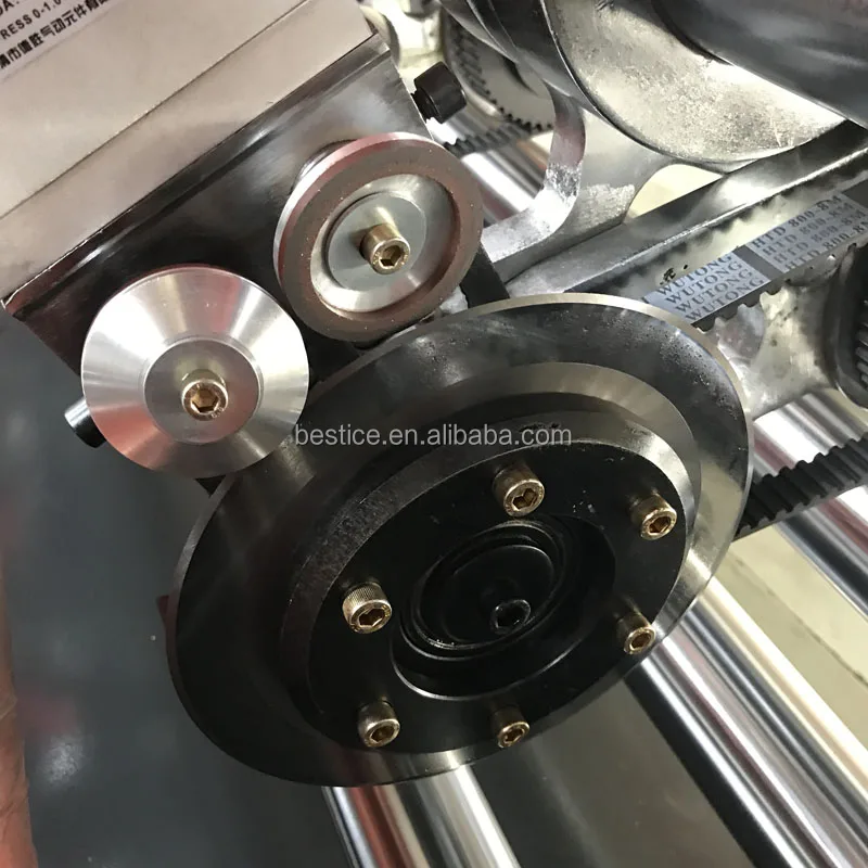 Автоматическая машина для резки картонных картонов и сигарет