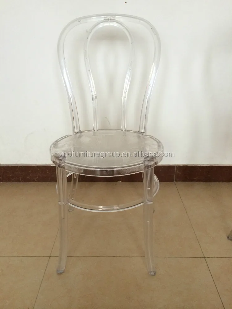 
 Новая модель стула из прозрачной смолы thonet  