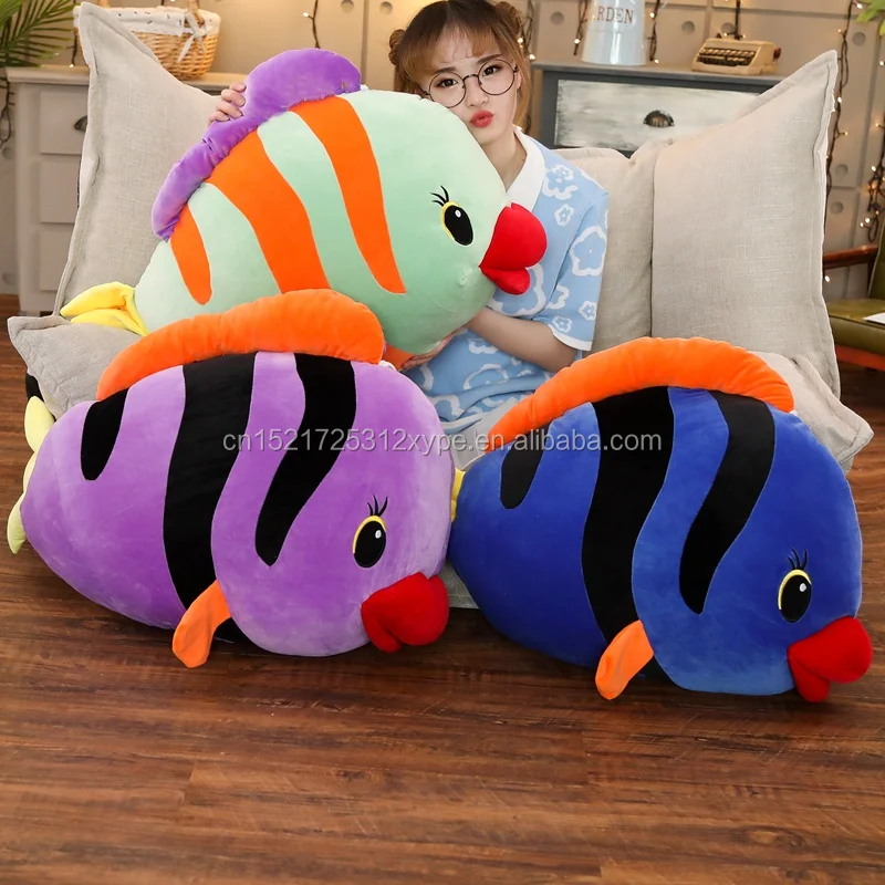 COUSSIN PELUCHE POISSON SERIOLE LICHE 100 CM Alciumpeche