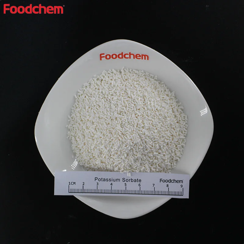 Консервант сорбат калия что это. Сорбат калия гранулы. Сорбат калия порошок. Сорбат калия в косметике. Консервант сорбат калия.