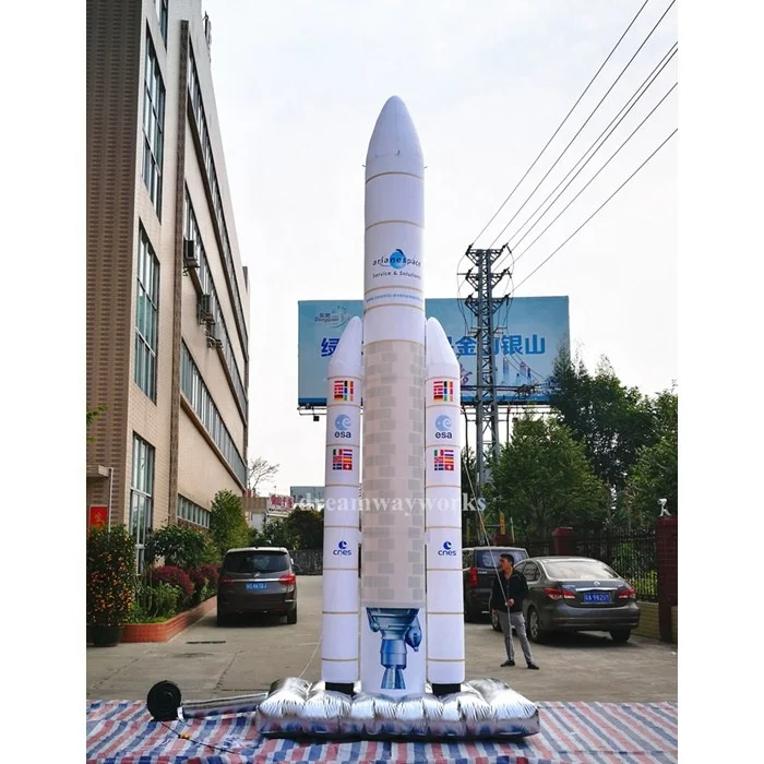 2024 vente chaude géant gonflable fusée pour la publicité
