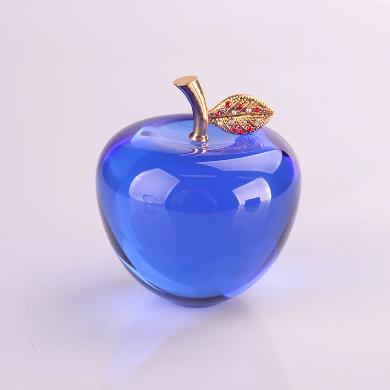 Хрустальное яблоко купить. Хрустальное яблоко. Стеклянные яблочки. Синее яблоко. Стеклянное яблоко синее.