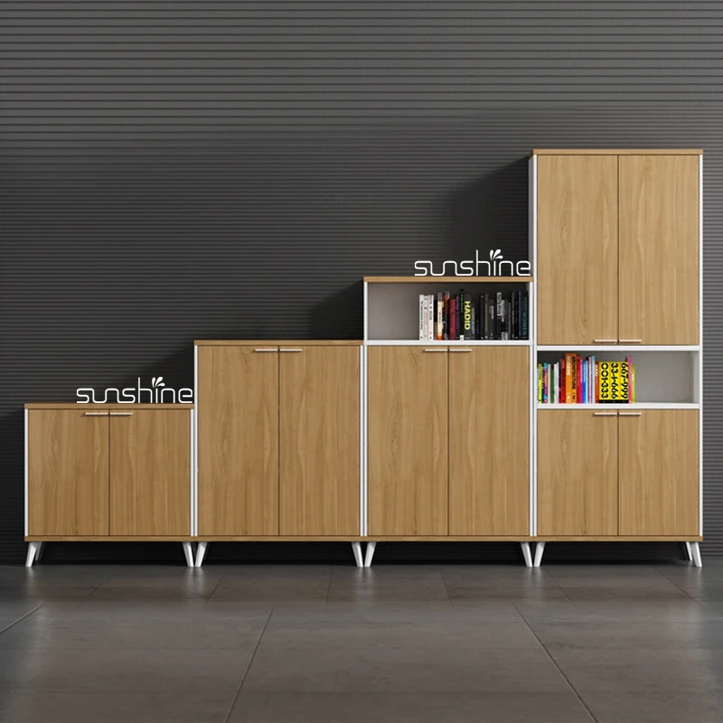 Büro-Aktenschrank aus Holz