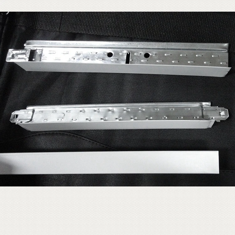 Металлический подвесной потолок T bar T grid настенный угол