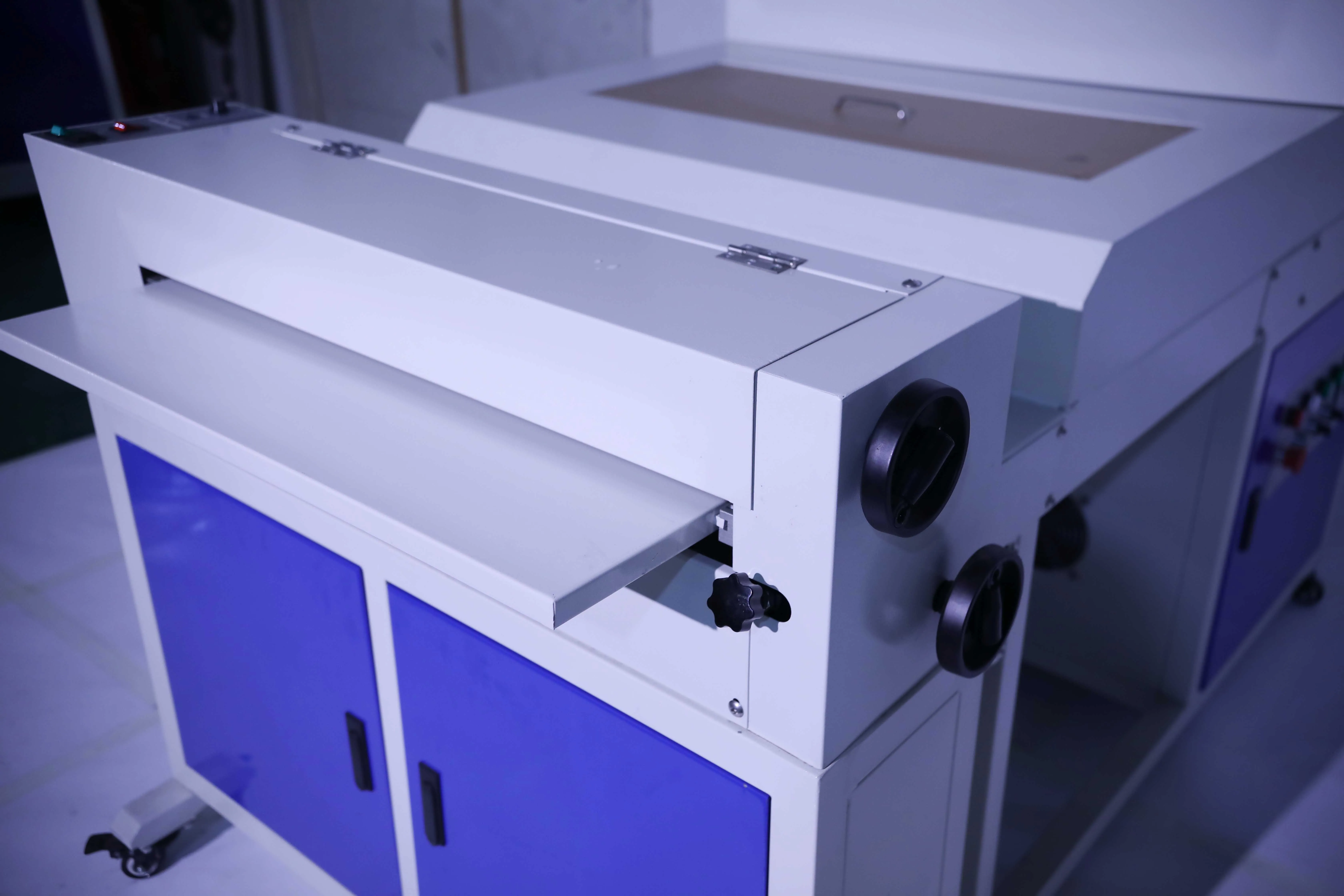Double 100 Uv Varnish Machine Liquid Lamination Machine UV Curing Coating Machine
