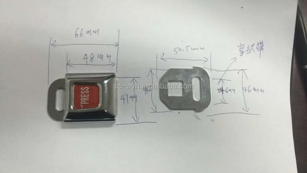 Металлическая пряжка ремня безопасности