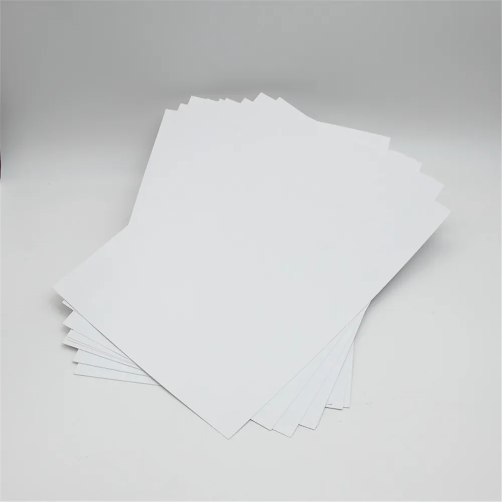 Свет бумага. Бумага белая без печати. Белая немелованная бумага это. Бумага белая для шоу мелованная. Офсетная немелованная бумага.