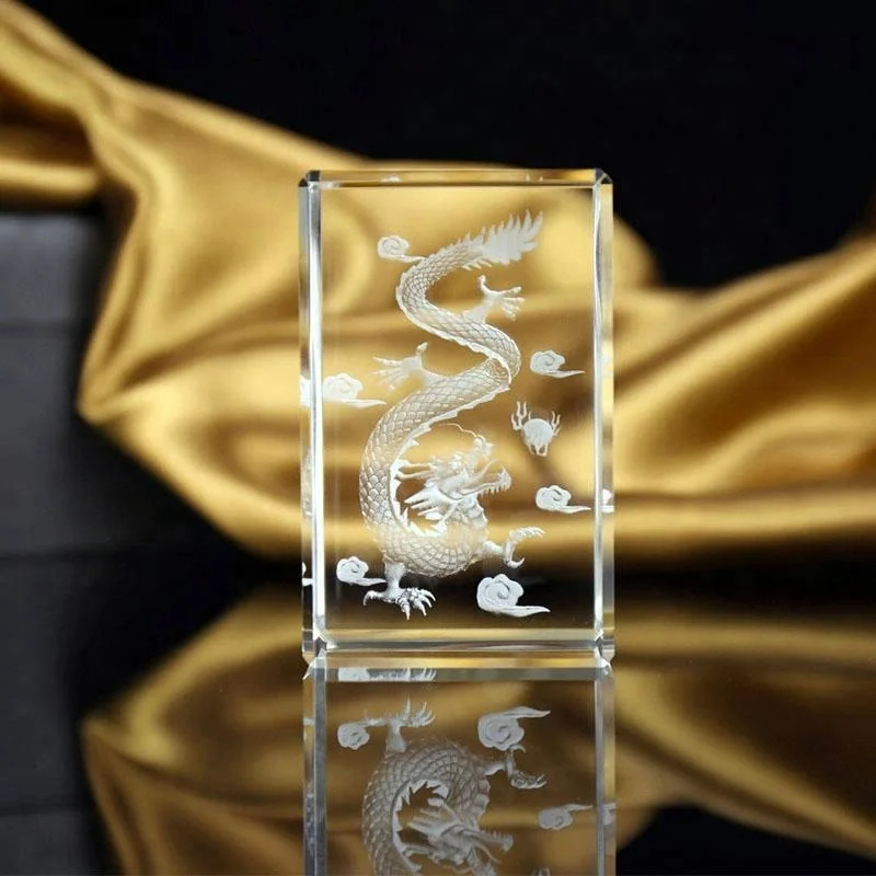 フランスクリスタルレーザー彫刻 クリスタルガラス彫刻写真の2D 3Dクリスタルレーザー彫刻機価格