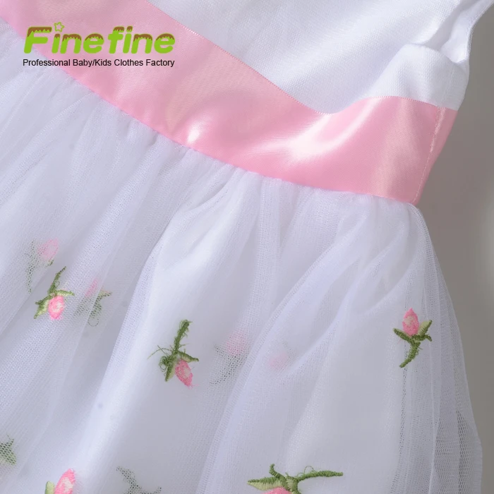 2018 новая весна вышивка детская праздничная одежда Платья с Трусы для маленьких девочек