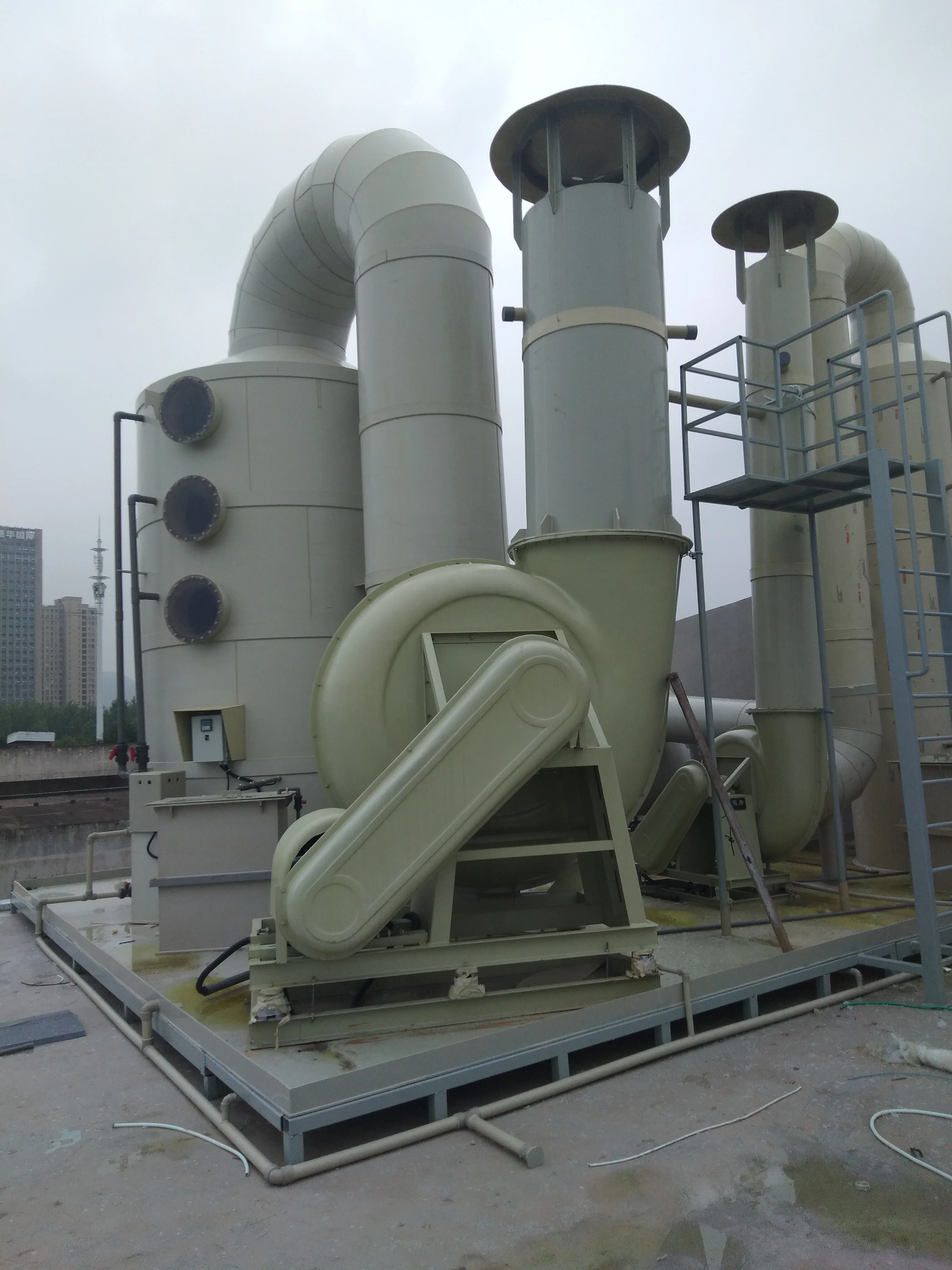 
 25 лет, автоматическая металлическая линия обработки поверхности с закрытой рамкой для защиты окружающей среды  