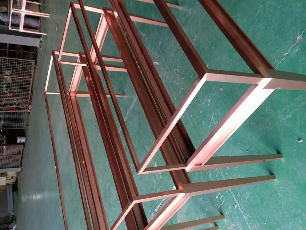 Станок для вакуумного покрытия подлокотников из нержавеющей стали и титана