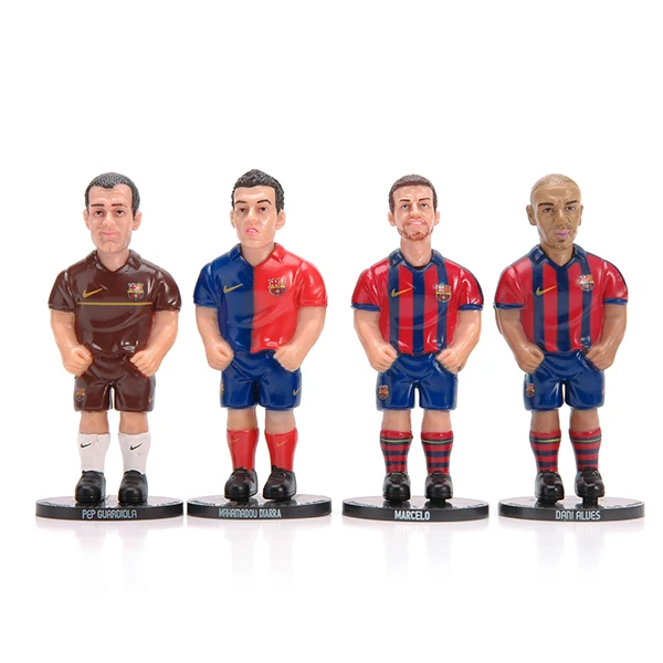 mini football player figures