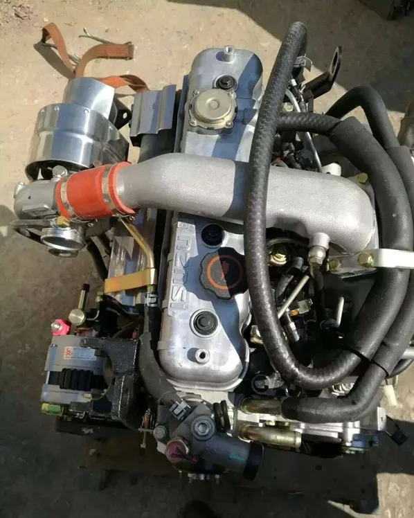 3形態セット　 Man『D.D.』　他3点　　　※w738 Isuzu 3 Cylinder Diesel Engine - High Performance Marine Option