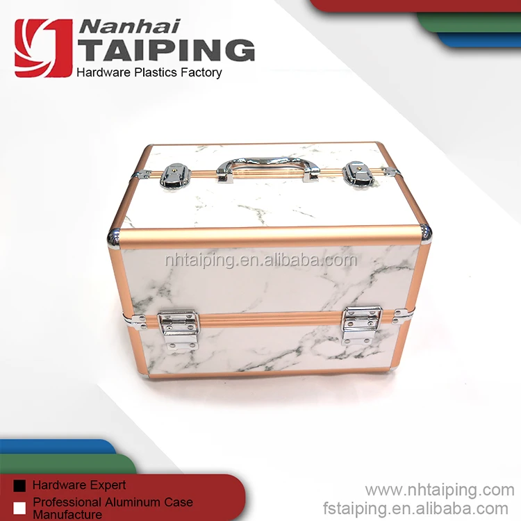 Набор для макияжа с золотой рамкой, алюминиевый корпус с мраморной поверхностью