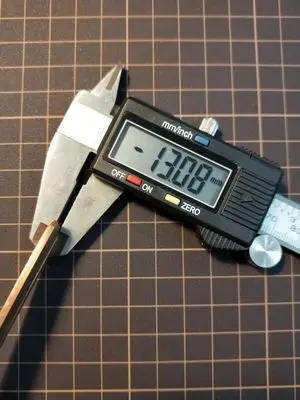 Оптовая продажа, низкая цена, цифровой Пластиковый штангенциркуль из нержавеющей стали для часов 150 мм, 200 мм, 300 мм