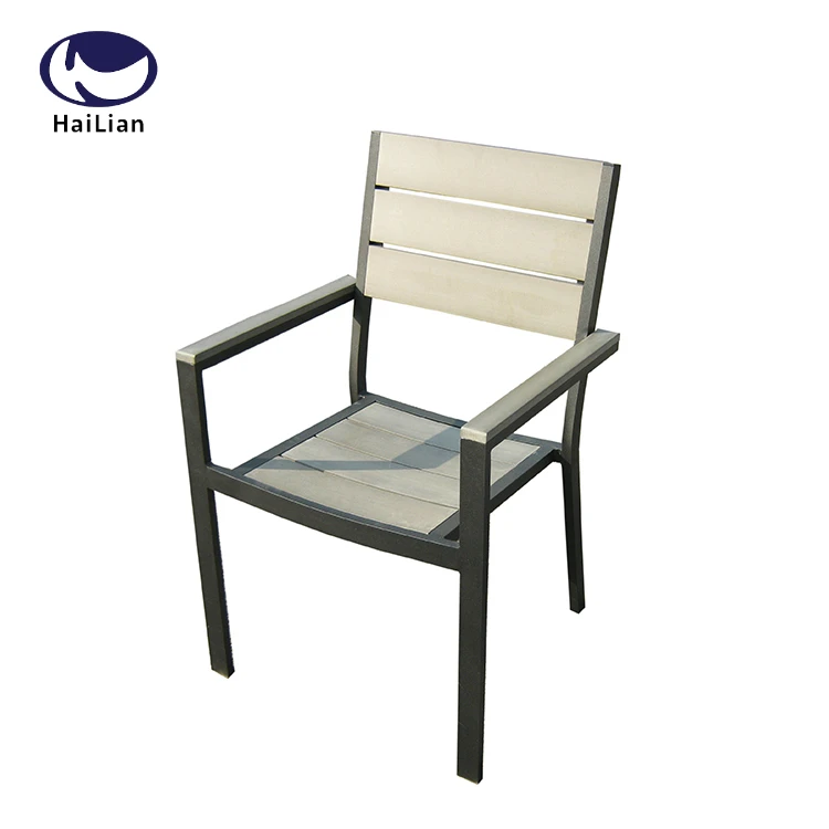 otobi plastic chair