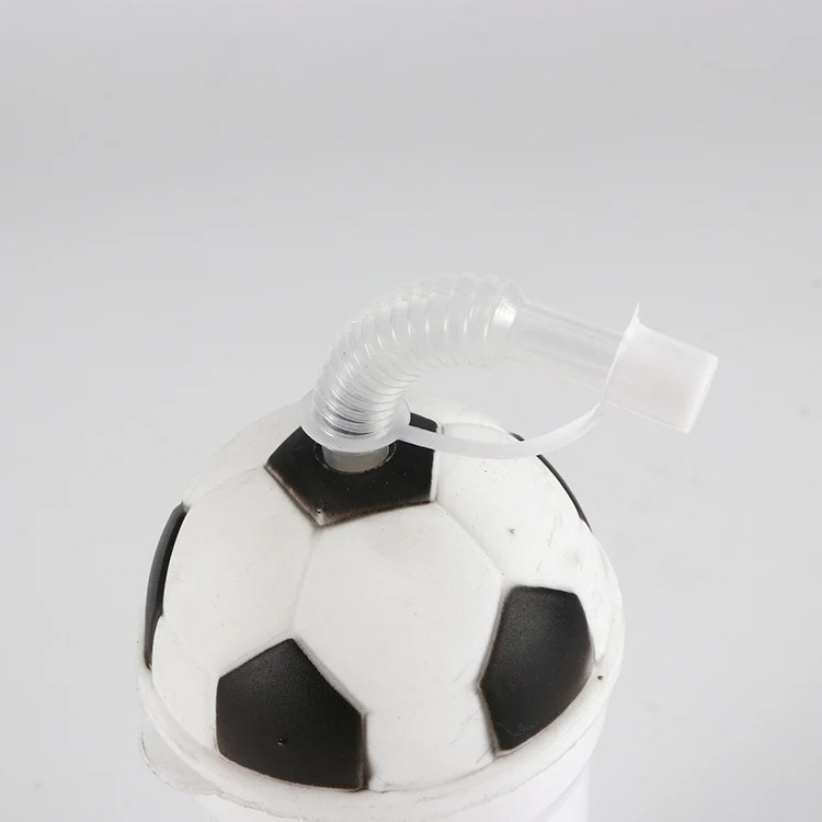 Пластиковый футбольный кубок с крышкой и соломинкой 12 унций с логотипом на заказ