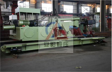 серийный кузнечный манипулятор T31