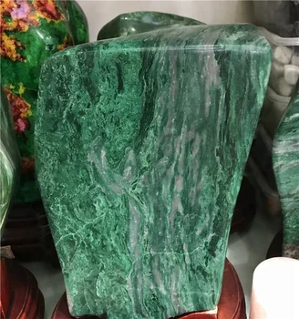 Natural polishing rough malaysian jade quartz crystal stone