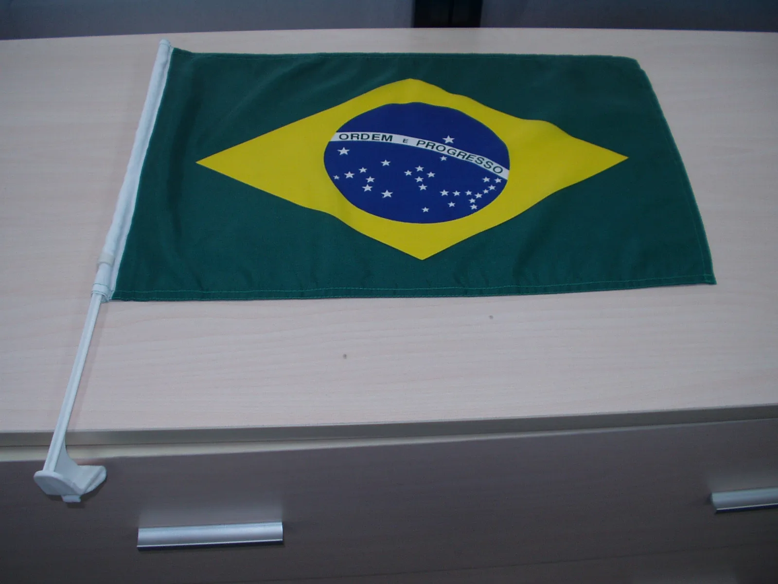 brazil car flag.JPG