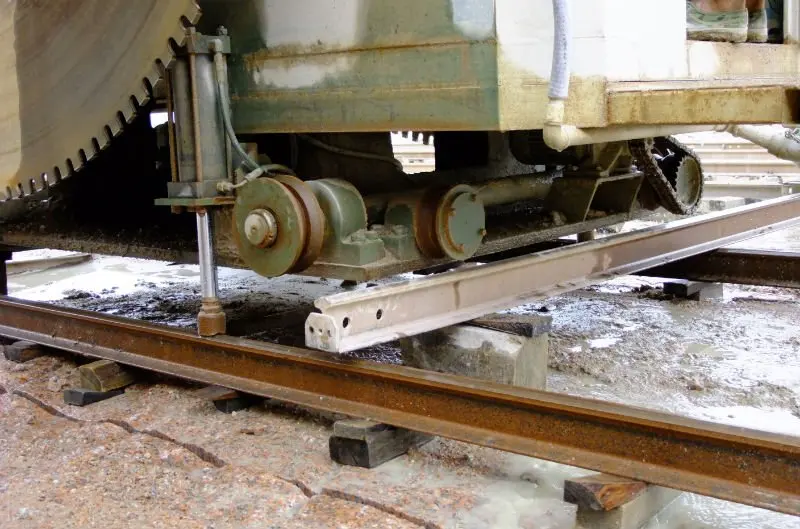 YZK1950/2450-4200 Double Blade Granite Quarry Tools