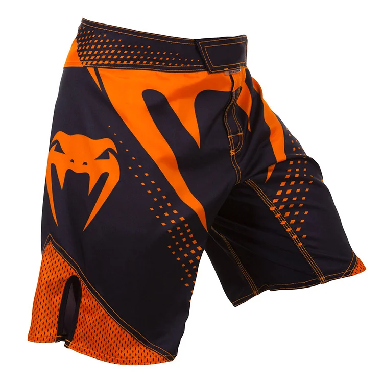 Берсерк шорты. Шорты Venum Hurricane. Venum Neo Orange. Шорты Venum Sharp 2.0 Black Orange. Шорты ММА «Venum Hurricane» зеленые.