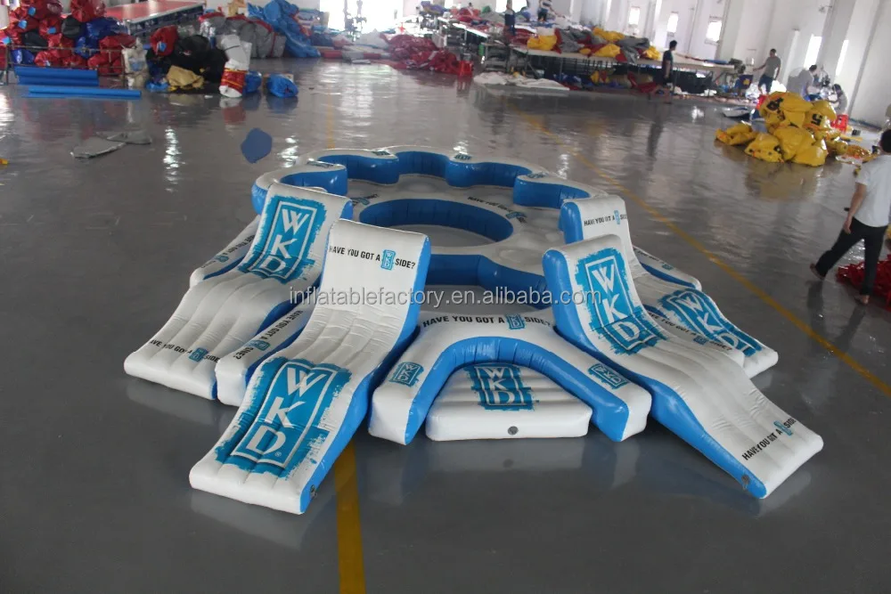 Multiplayer Water Inflatable Island Raft Tropical Tahiti Inflatable Floating Island for Sale