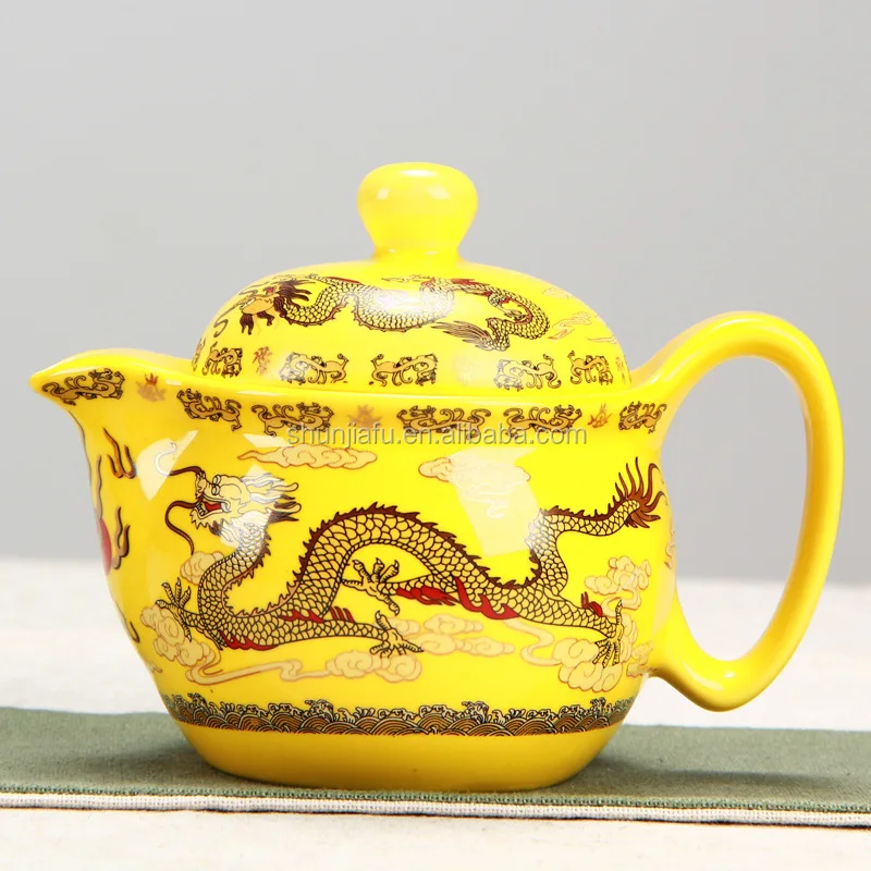 Golden Dragon Red Glaze Ceramic Teapot and Ceramic Cups Assemblage Ceramic Tea Sets