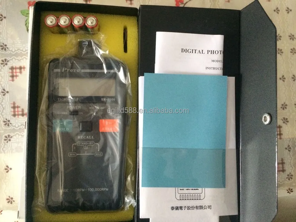 TES RM-1000 Digital Optical Tachometer / Photoelectric and Non-contact Tachometer