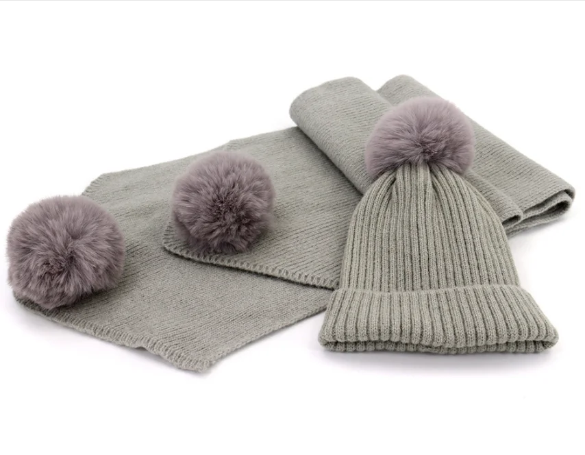 Soft wool blend beanie scarf set with fake fur pom pom winter warm set knitted beanie scarf