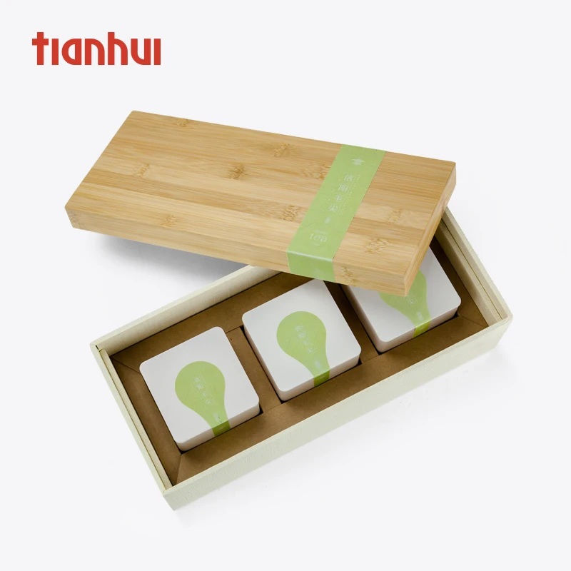 Ang Tianhui New Gift Packaging set ay may kasamang Wooden Bamboo Tea Box at 3 Tin Can