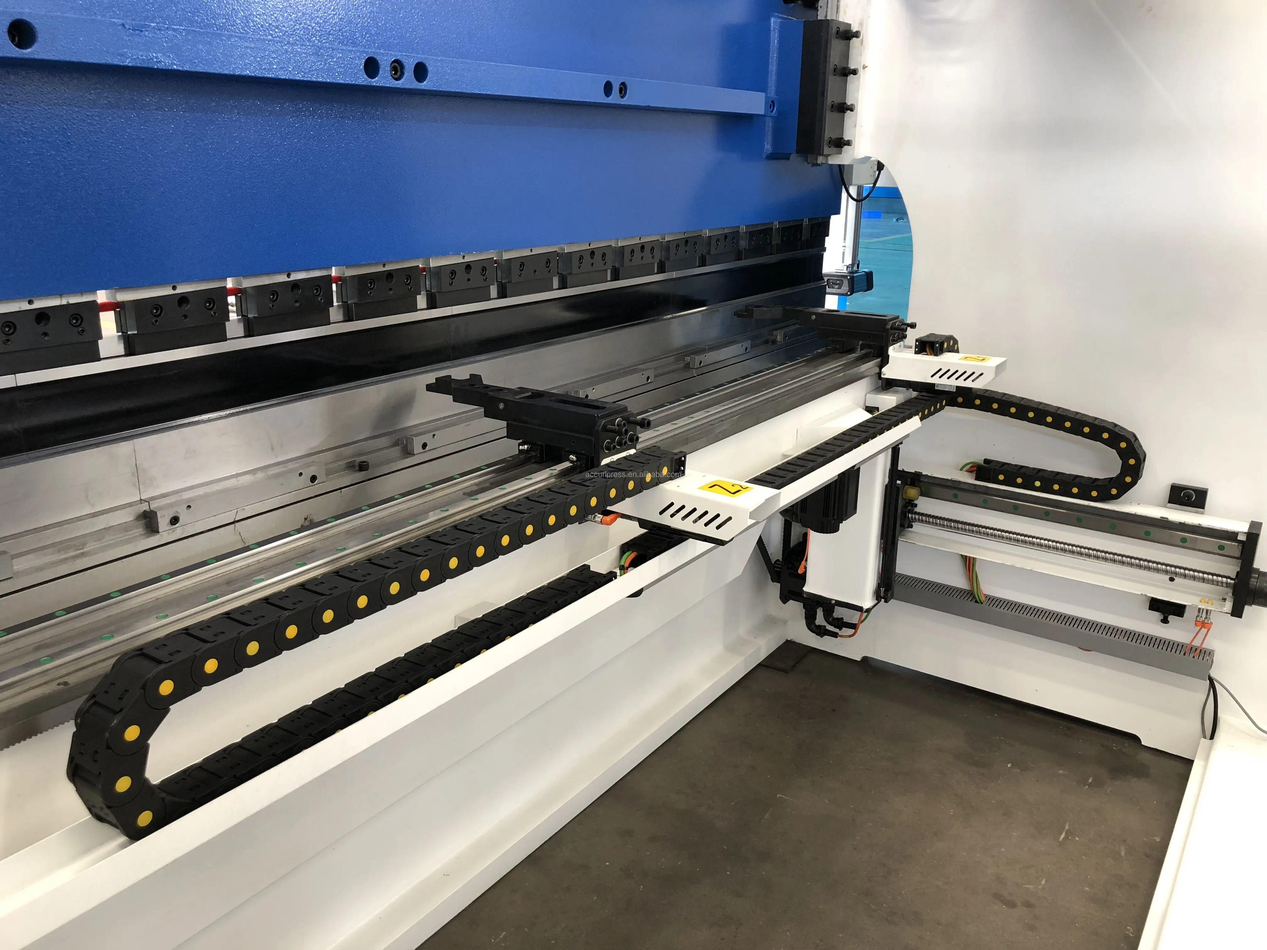 Гидравлический листогибочный станок Accurl CNC 110T с сертификатом CE