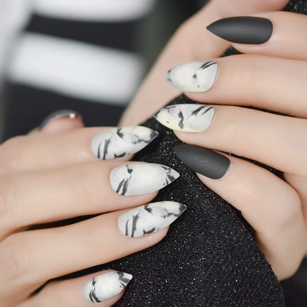Black Marble Nail Art Designs Are Top Pinterest Trend